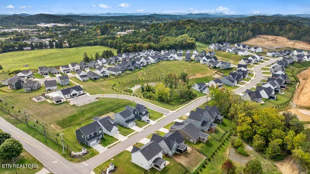 $439,900 | 821 Berry Basket Drive, Knoxville, TN 37924