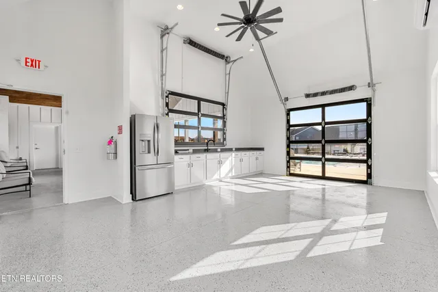 $439,900 | 821 Berry Basket Drive, Knoxville, TN 37924