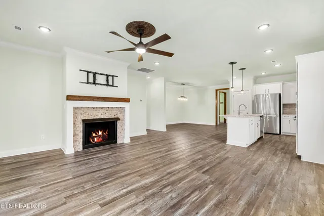 $439,900 | 821 Berry Basket Drive, Knoxville, TN 37924