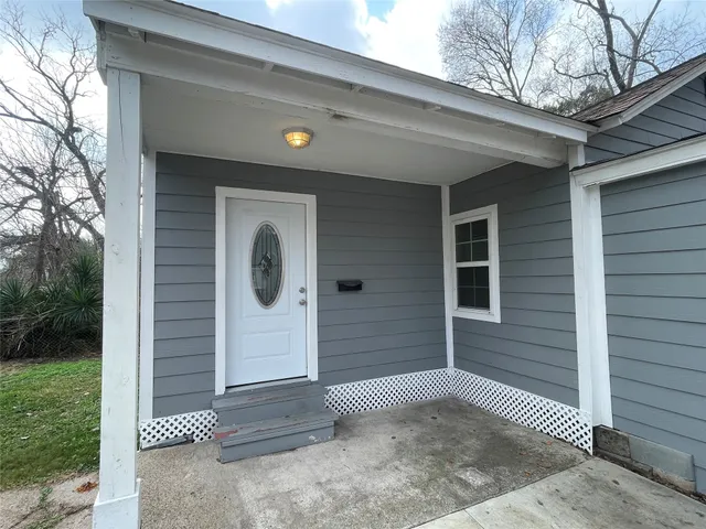 a front view of a house with entryway