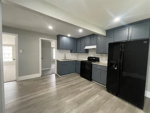 $1,795 | 2508 South Texas Avenue, Pearland, TX 77581