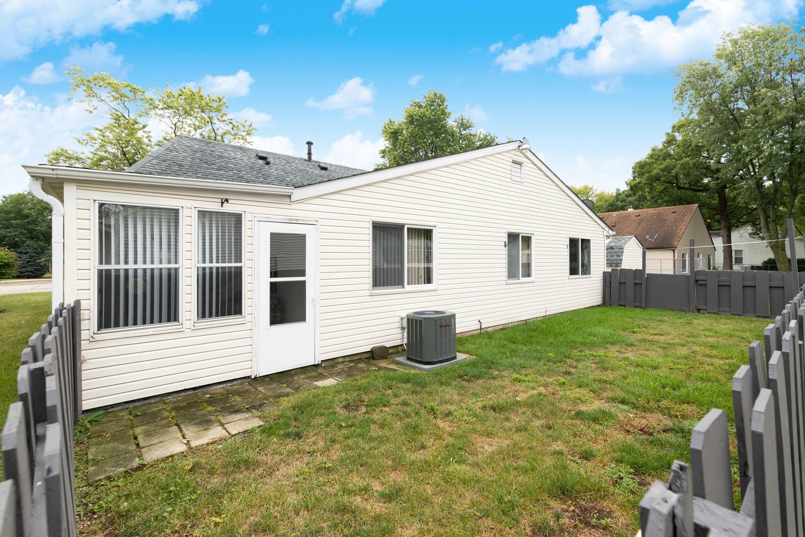 78 Long Beach Road Montgomery, IL 60538 - Photo 16 of 16