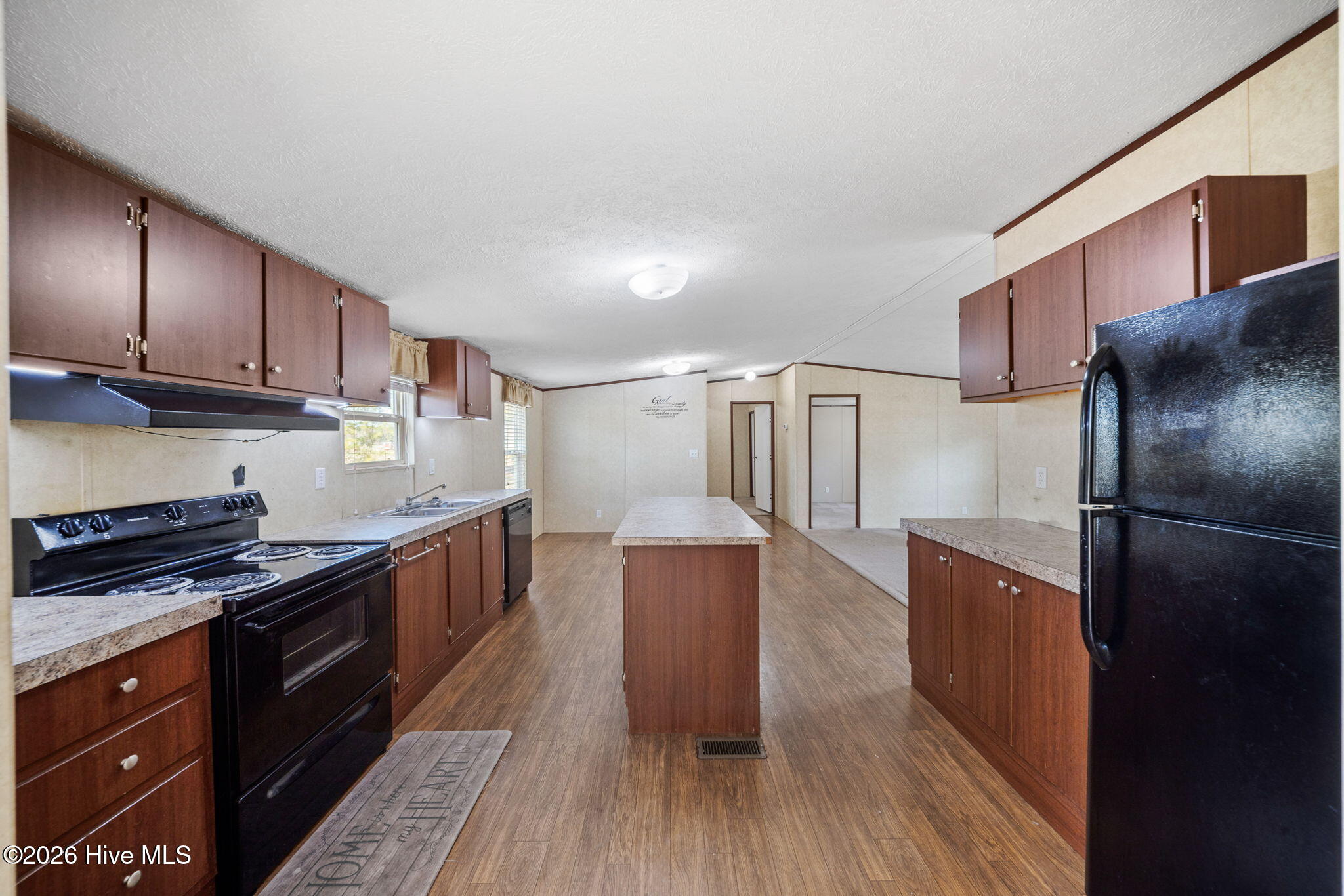 898 Livingston Chapel Road Delco, NC 28436 - Photo 14 of 38 Kitchen