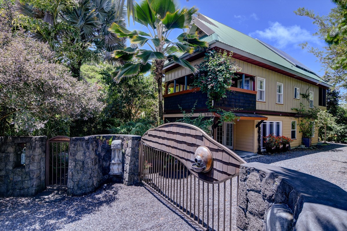15-1109 Ama U Road Keaau, HI 96749 - Photo 1 of 30