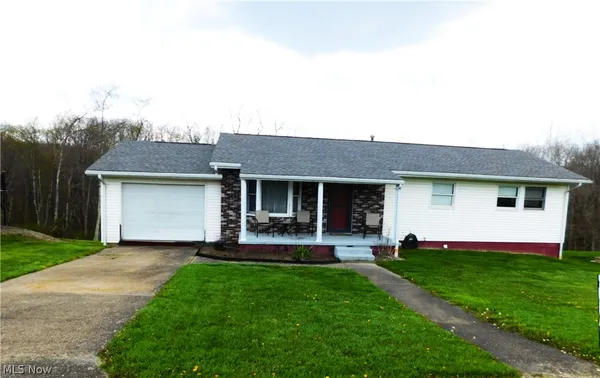 $154,000 | 52235 West Drive, Beallsville, OH 43716