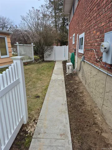 $2,000 | Undisclosed Address, North Bellmore, NY 11710