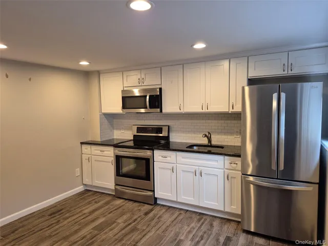 $2,000 | Undisclosed Address, North Bellmore, NY 11710