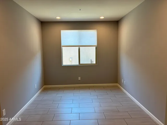 $2,695 | 13418 West Mayberry Trail, Peoria, AZ 85383