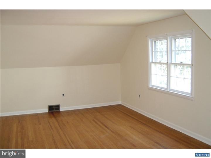 517 Bonsall Road Ridley Park, PA 19078 - Photo 9 of 11