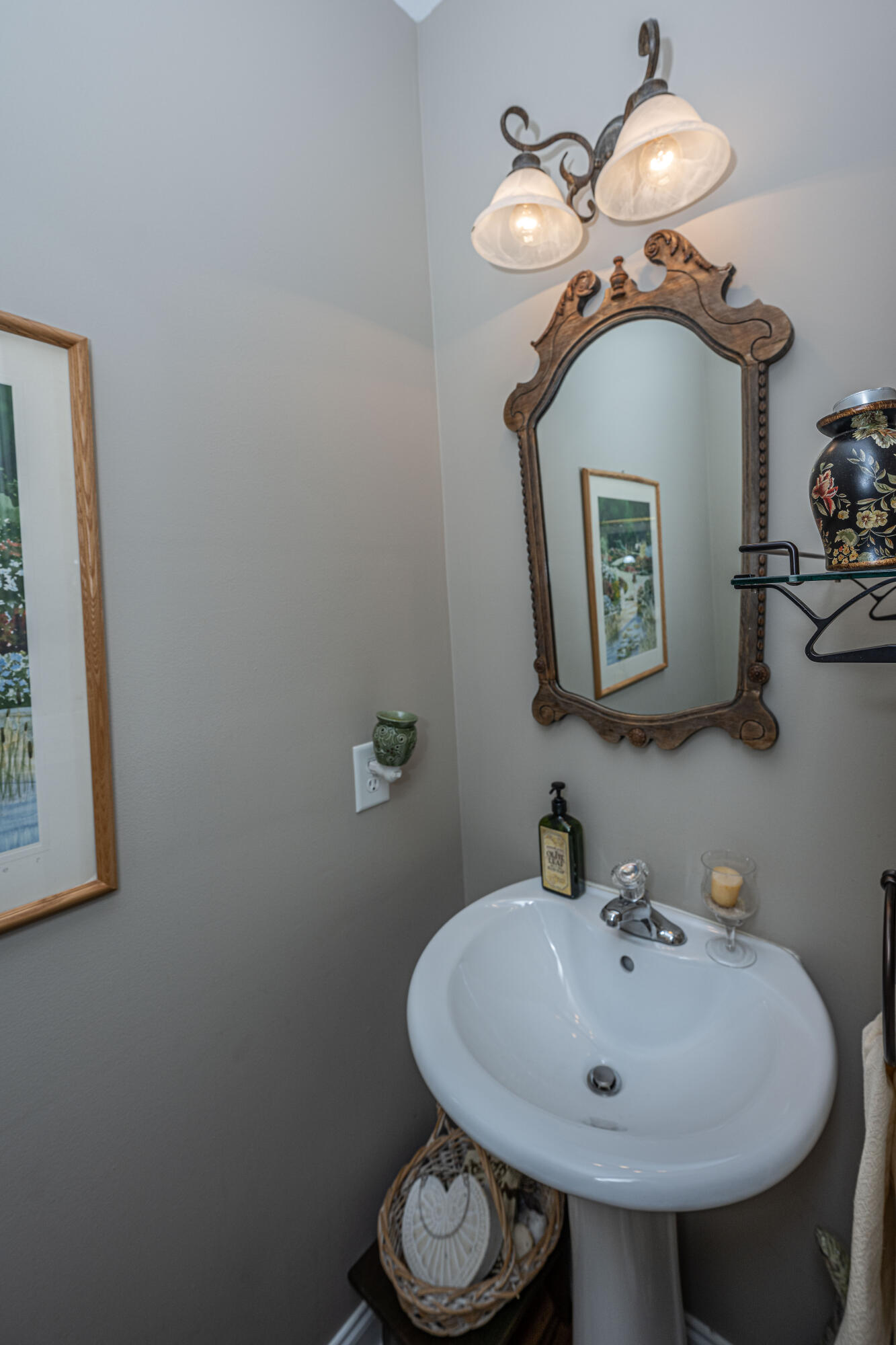 671 Fair Spring Drive Charleston, SC 29414 - Photo 8 of 46 Hall Bath