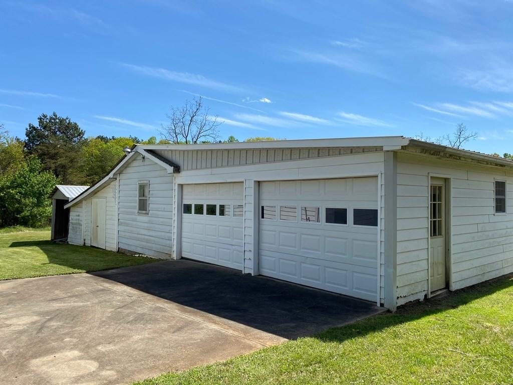 276 Sandy River Road Axton, VA 24054 - Photo 18 of 33 12