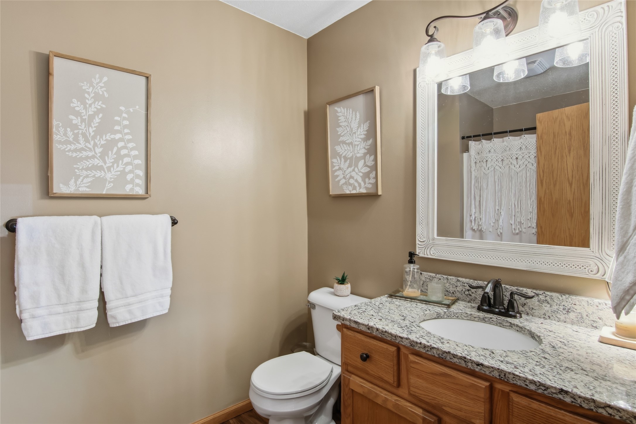 2719 Pine View Road Eau Claire, WI 54703 - Photo 20 of 40