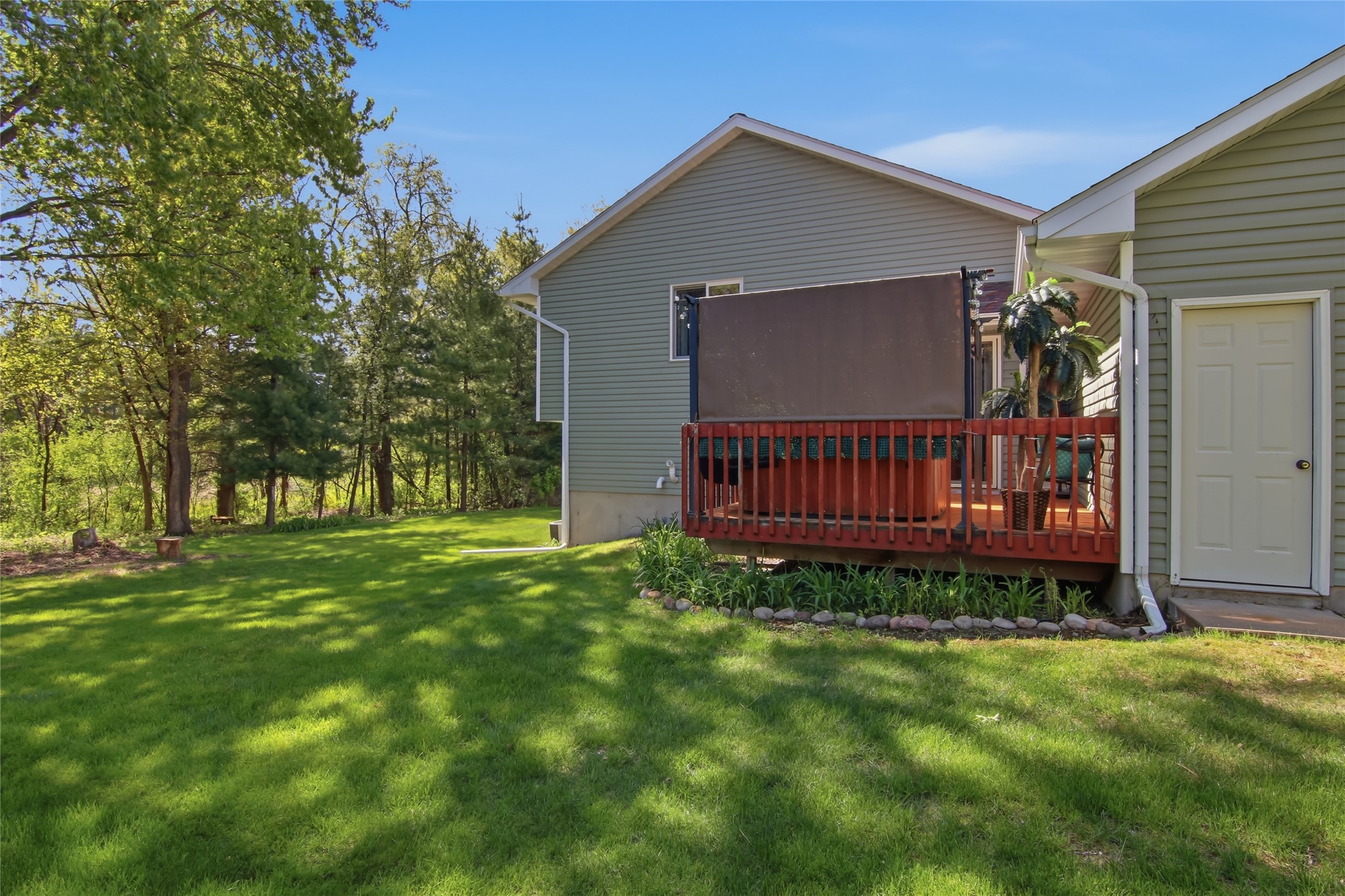 2719 Pine View Road Eau Claire, WI 54703 - Photo 33 of 40
