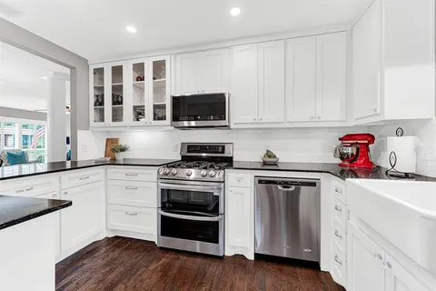 $629,500 | 8835 Larchwood Drive, Dallas, TX 75238