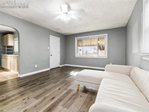 $159,900 | 1905 East 8th Street, Pueblo, CO 81001