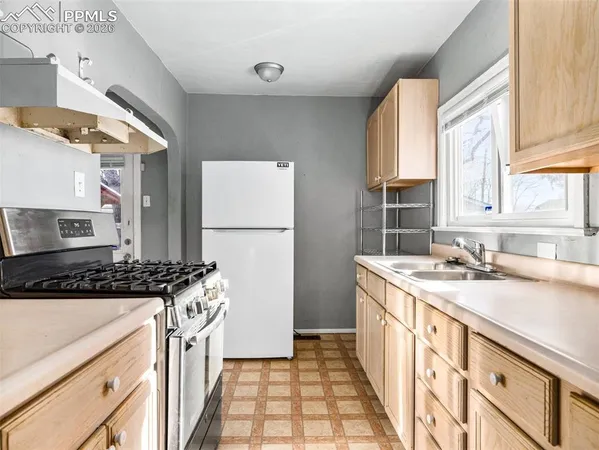 $159,900 | 1905 East 8th Street, Pueblo, CO 81001