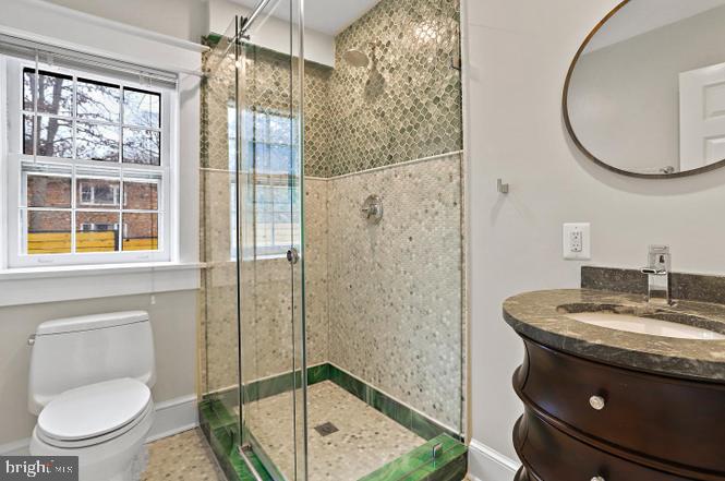 2347 South Arlington Ridge Road Arlington, VA 22202 - Photo 9 of 42 Elegant bathroom with modern finishes.