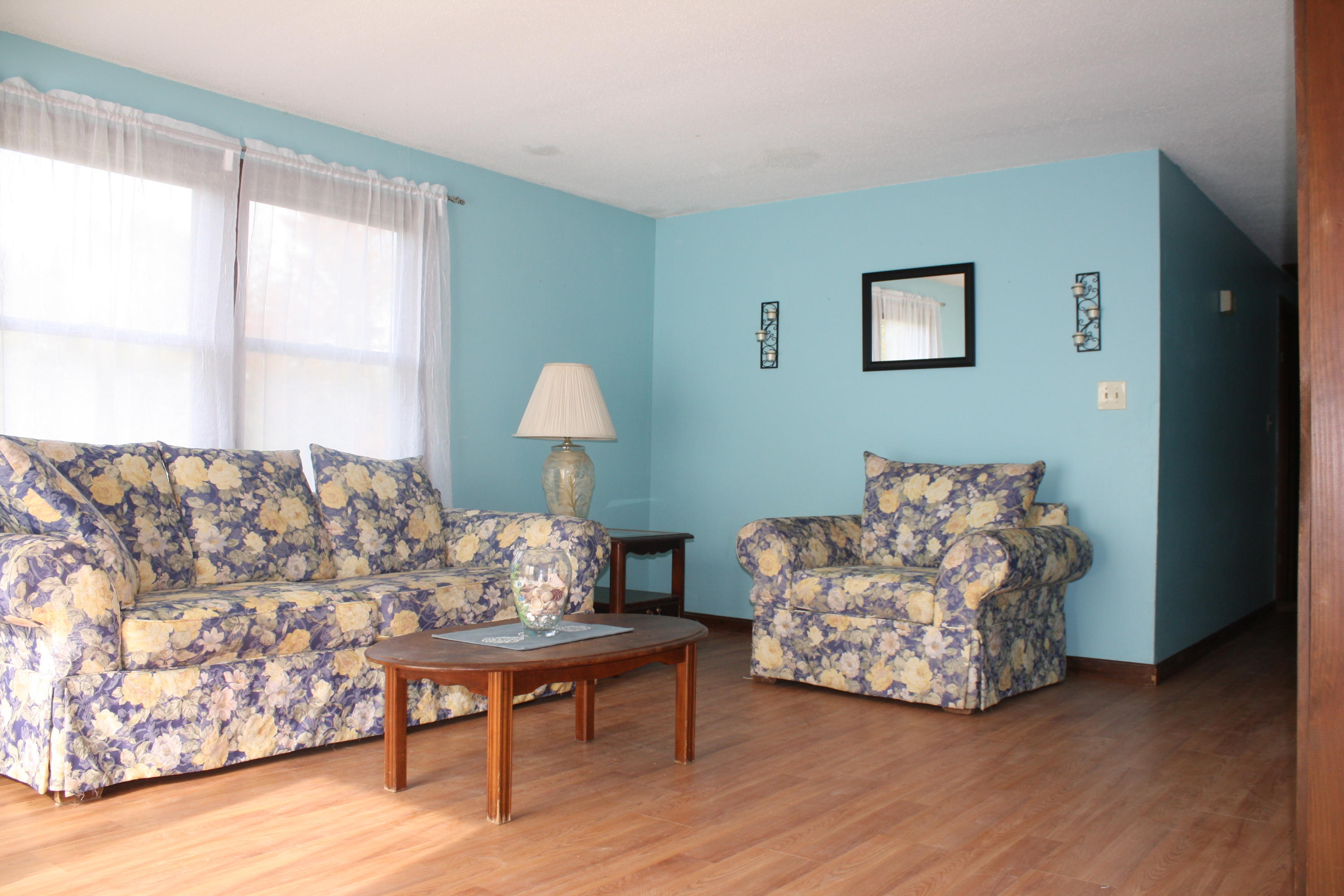 1479 Hudson Road Glenburn, ME 04401 - Photo 33 of 68 Living Room