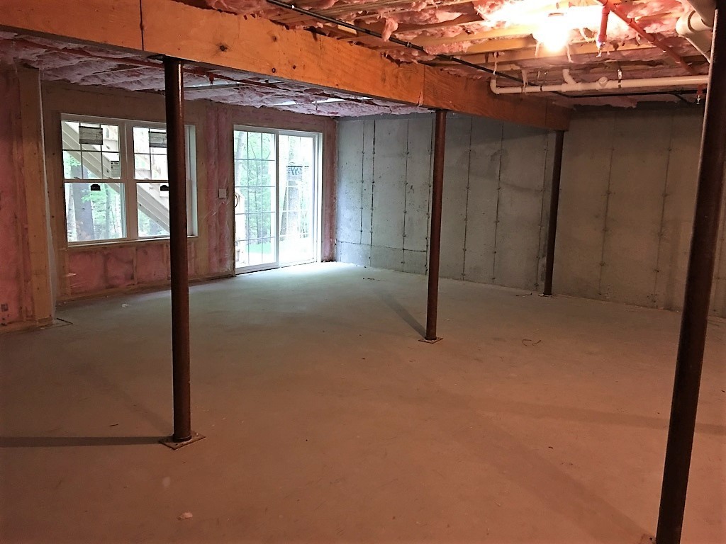3 Trail Ridge Way, Unit 3A Harvard, MA 01451 - Photo 19 of 19 a view of empty room with windows