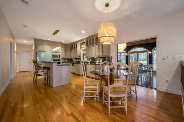 $879,000 | 25 Roast Meat Hill Road, Killingworth, CT 06419