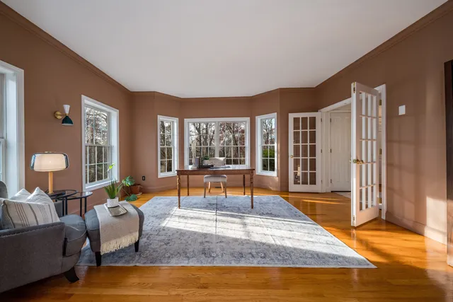 $879,000 | 25 Roast Meat Hill Road, Killingworth, CT 06419