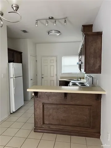 $899 | 3001 East Diamondhead Avenue, Unit B, Alton, TX 78573