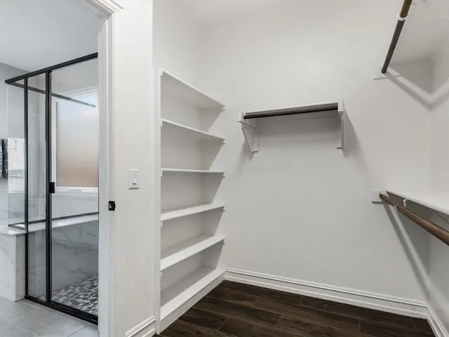 $549,900 | 9520 Trailway Drive, Oak Point, TX 75068