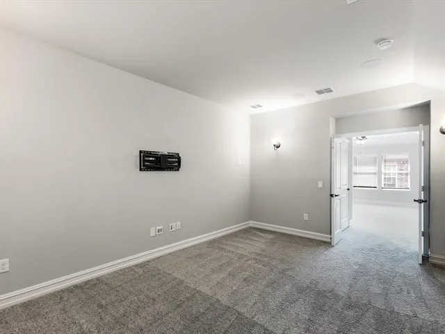 $549,900 | 9520 Trailway Drive, Oak Point, TX 75068