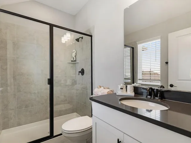 $549,900 | 9520 Trailway Drive, Oak Point, TX 75068