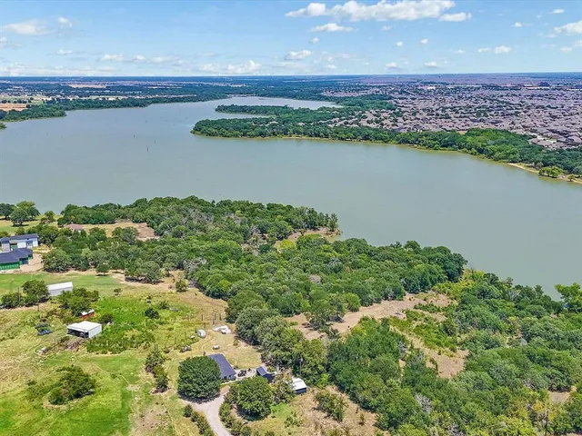 $549,900 | 9520 Trailway Drive, Oak Point, TX 75068