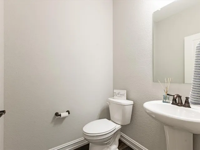 $549,900 | 9520 Trailway Drive, Oak Point, TX 75068