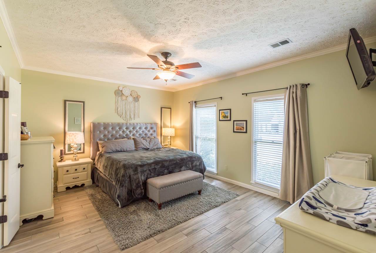 1126 Macon Ridge Drive Collierville, TN 38017 - Photo 12 of 25 Gallery Image 12