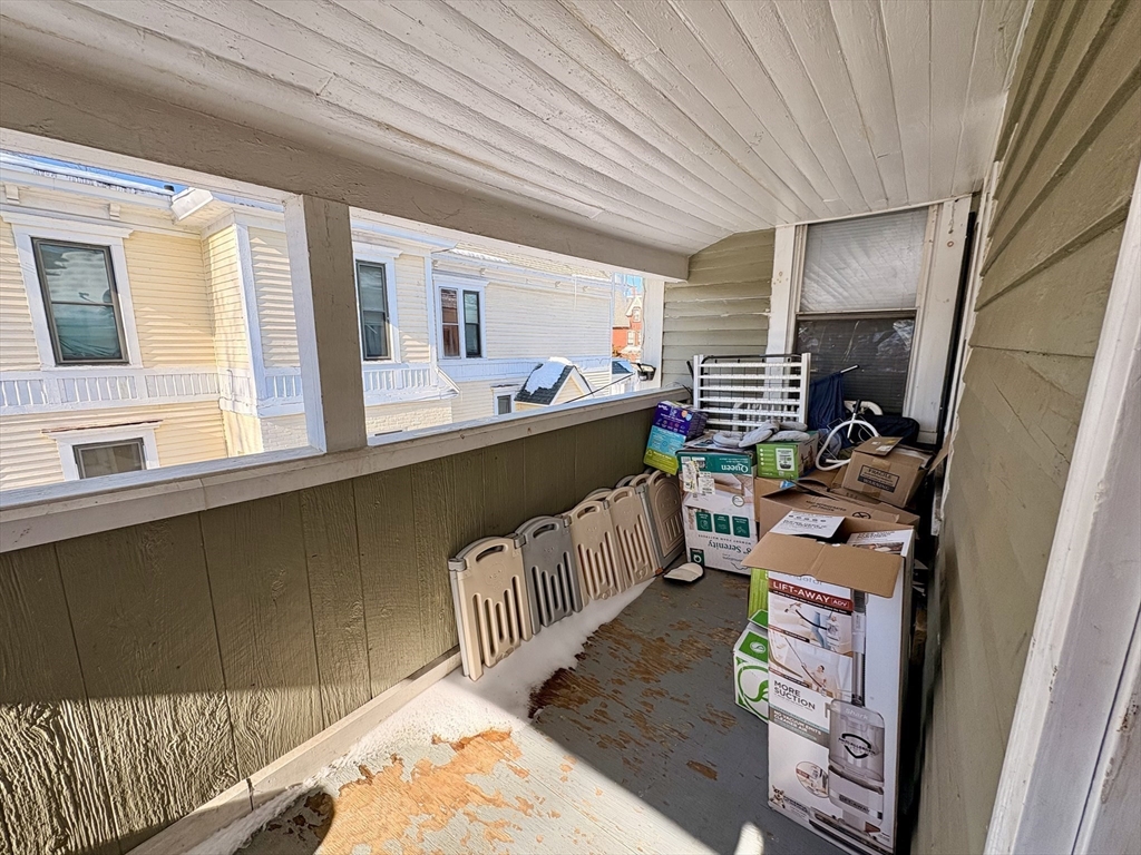 229 Central Street Springfield, MA 01105 - Photo 11 of 19
