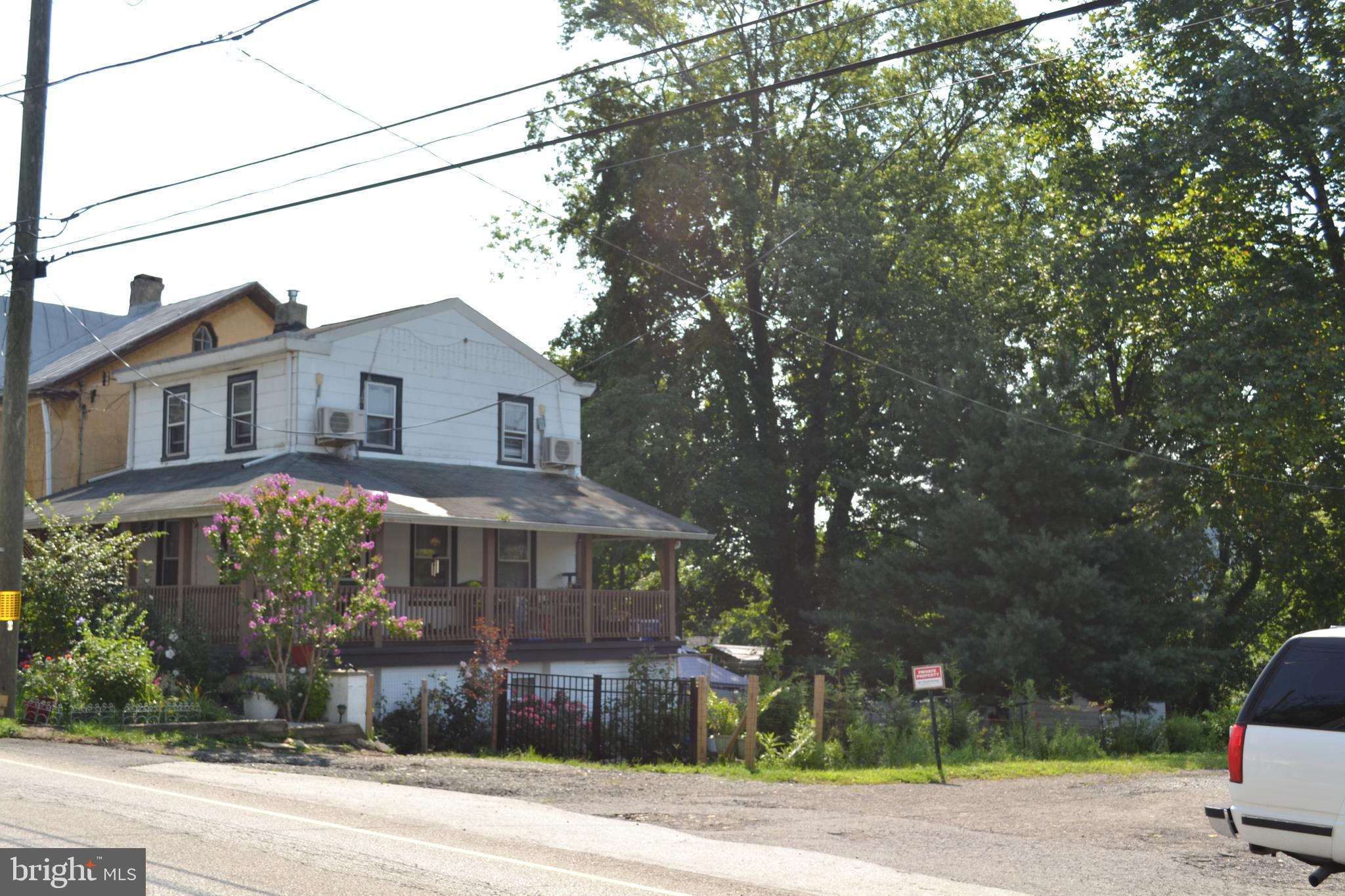 404 Lenni Road Lenni, PA 19052 - Photo 4 of 29