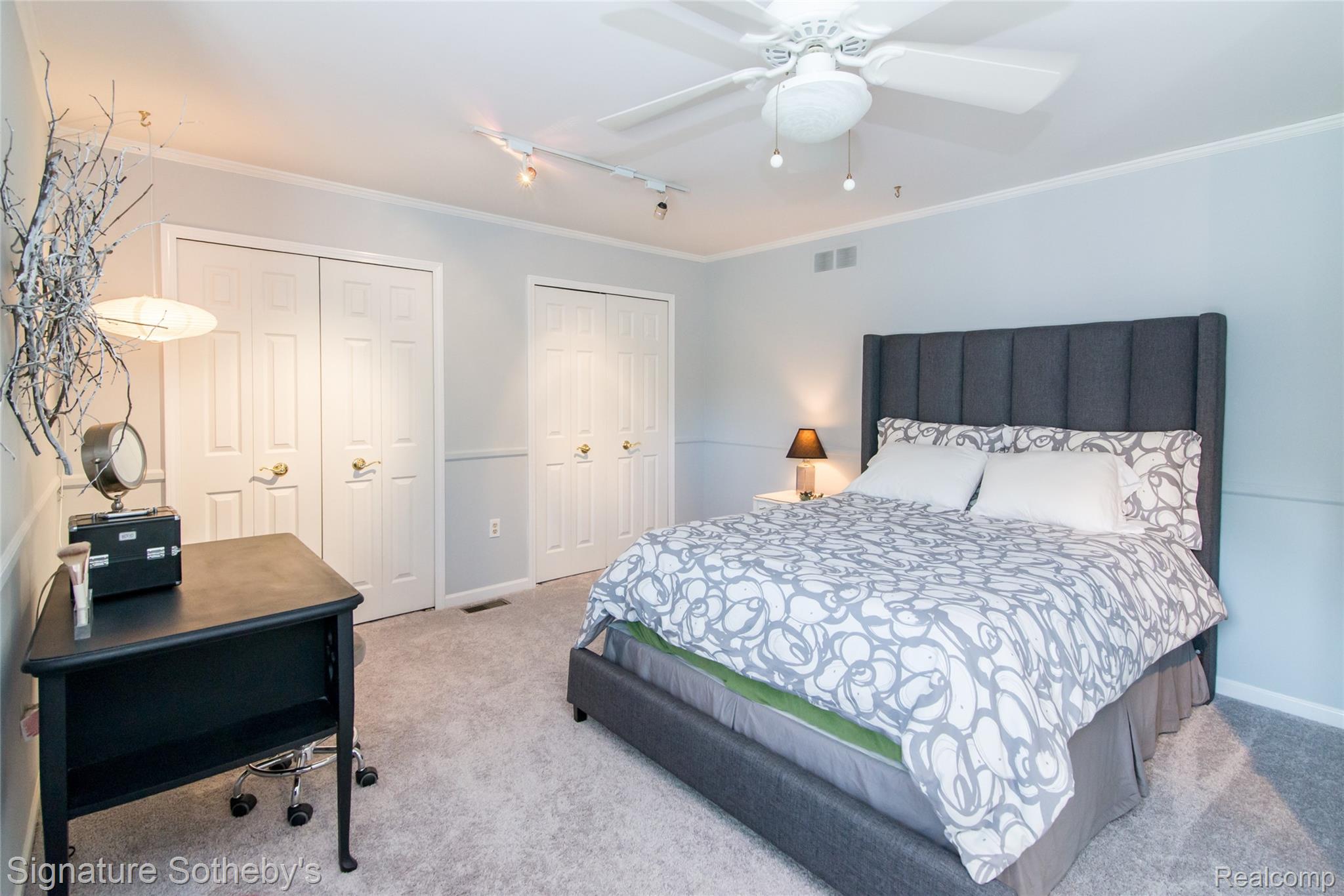 576 Ten Point Drive Rochester, MI 48309 - Photo 29 of 51 Large Bedroom #3