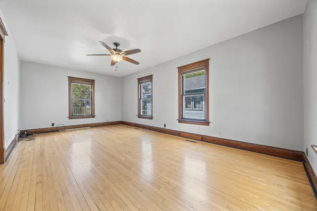 $389,900 | 1524 5th Avenue South, Fargo, ND 58103