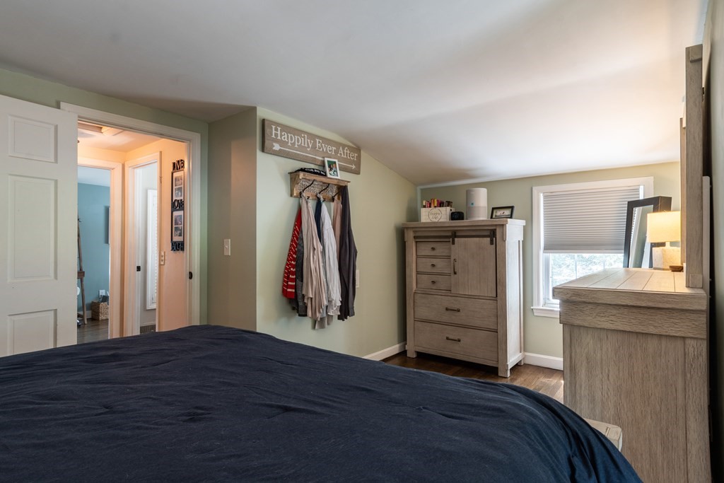 2 Highland Road Atkinson, NH 03811 - Photo 11 of 36