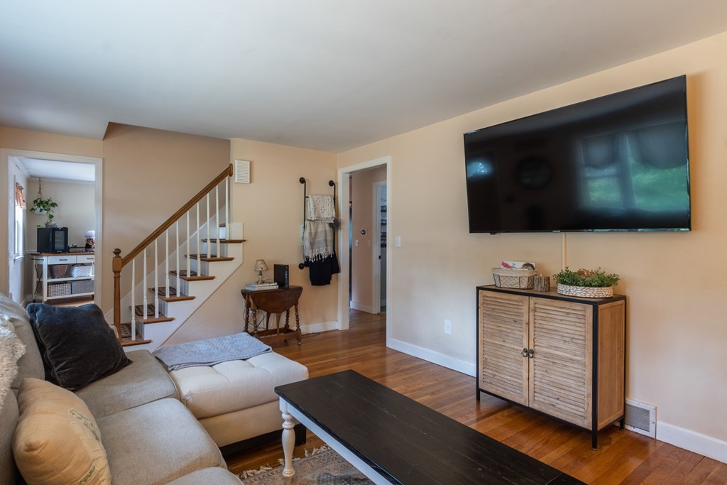 2 Highland Road Atkinson, NH 03811 - Photo 19 of 36