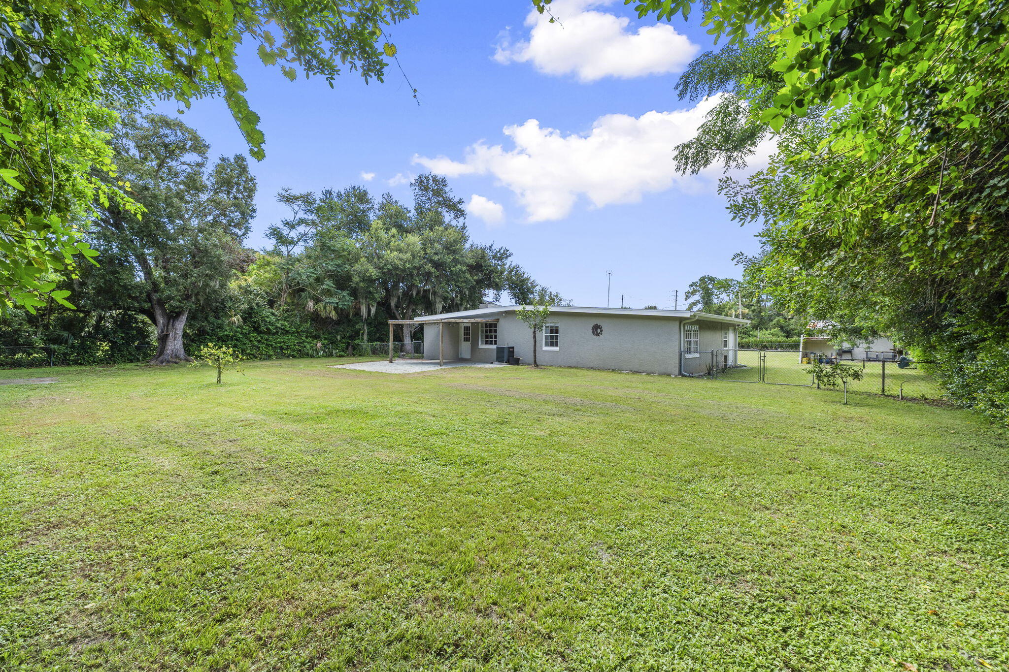 3920 Edwards Road Fort Pierce, FL 34981 - Photo 24 of 28 26-web-or-mls-DSC02976