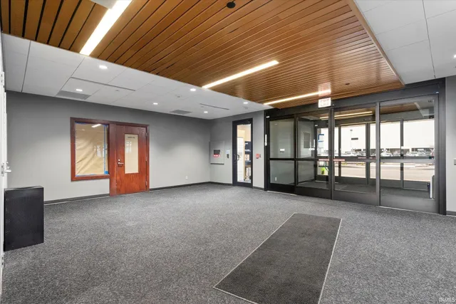 $1,299,000 | 202 West Berry Street, Unit 740, Fort Wayne, IN 46802