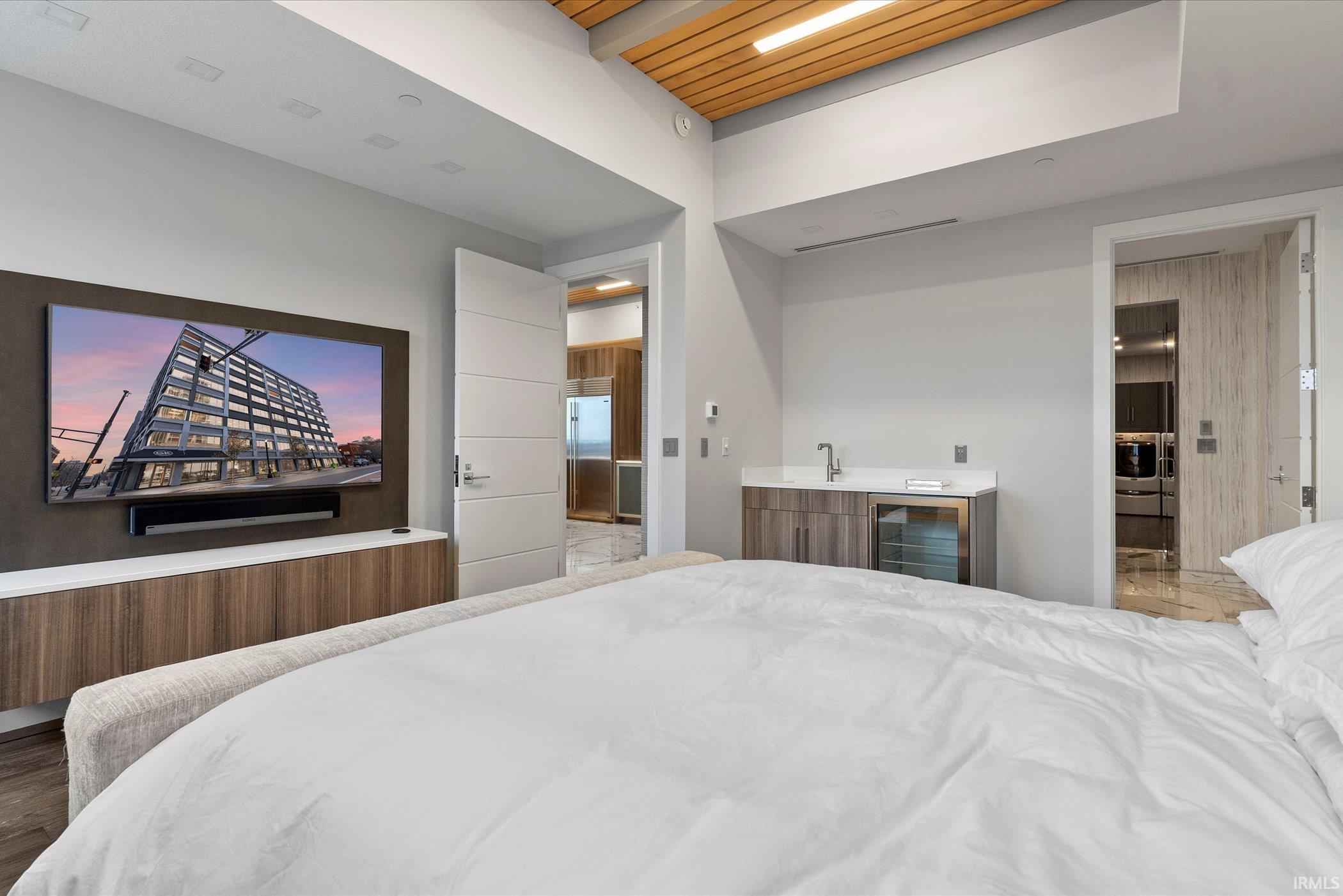 202 West Berry Street, Unit 740 Fort Wayne, IN 46802 - Photo 21 of 36