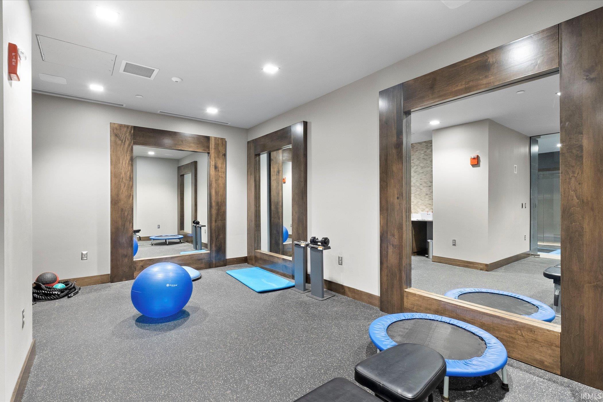 202 West Berry Street, Unit 740 Fort Wayne, IN 46802 - Photo 29 of 36