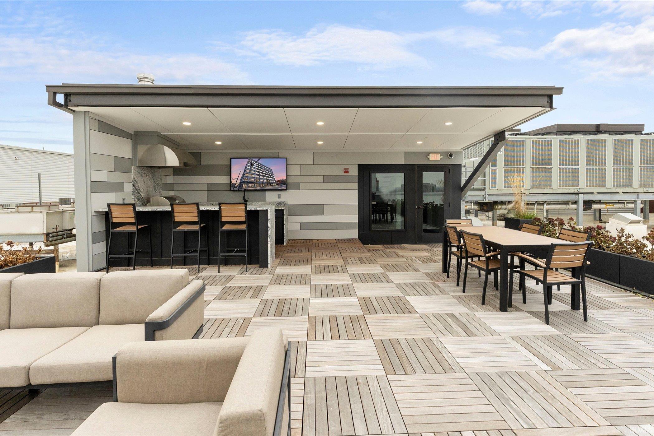 202 West Berry Street, Unit 740 Fort Wayne, IN 46802 - Photo 34 of 36