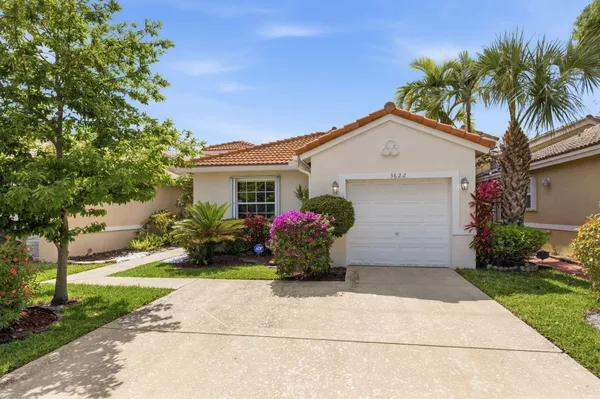 $2,800 | 3622 Coco Lake Drive, Coconut Creek, FL 33073