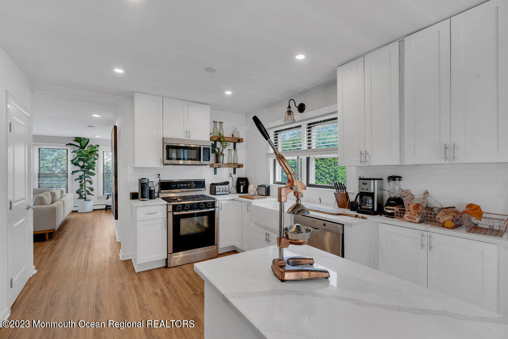 37 Hubbard Avenue Red Bank, NJ 07701 - Photo 33 of 52 032_dsc09645