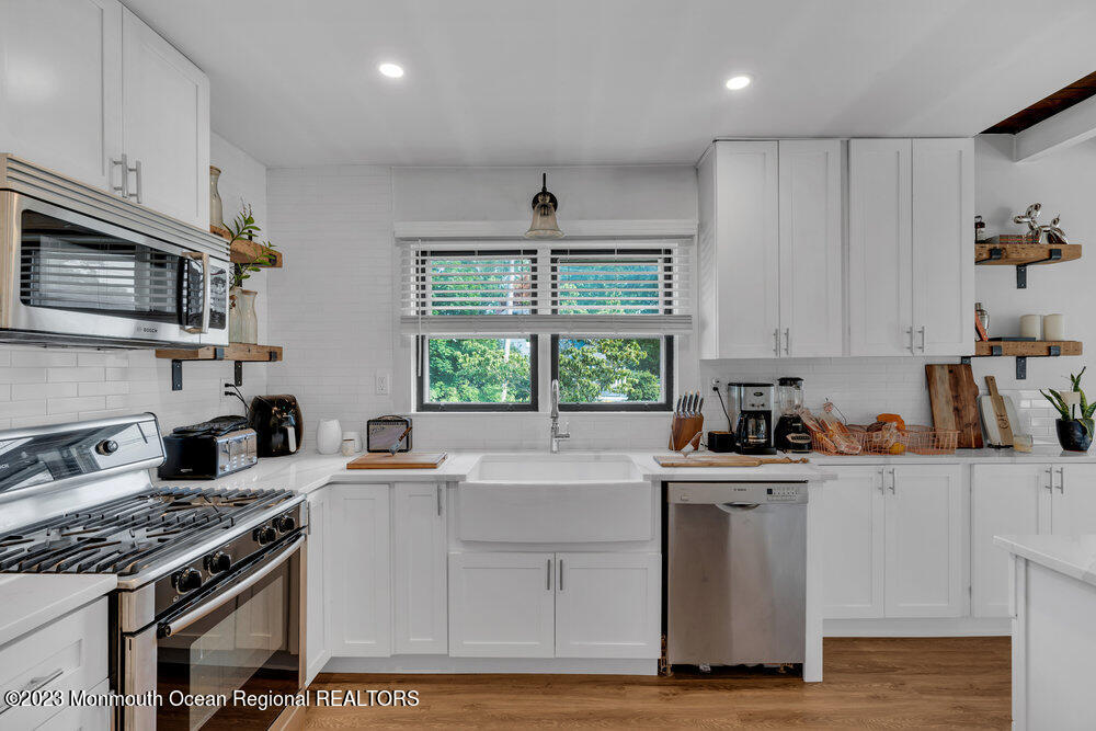 37 Hubbard Avenue Red Bank, NJ 07701 - Photo 34 of 52 035_dsc09660