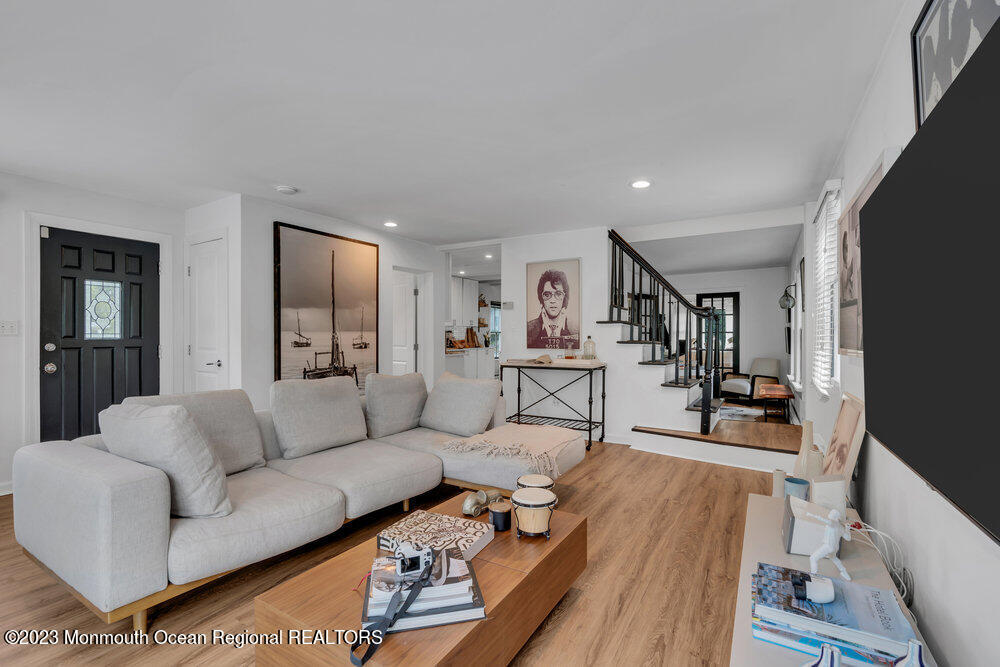 37 Hubbard Avenue Red Bank, NJ 07701 - Photo 40 of 52 044_dsc09705