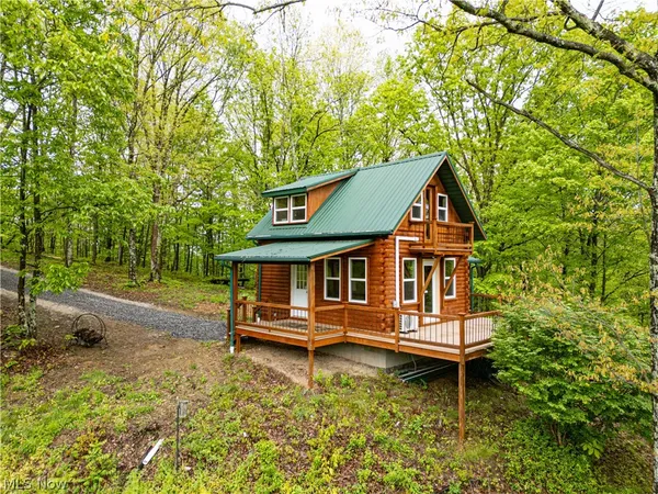 $189,000 | 72420 Parker Road, Kimbolton, OH 43749