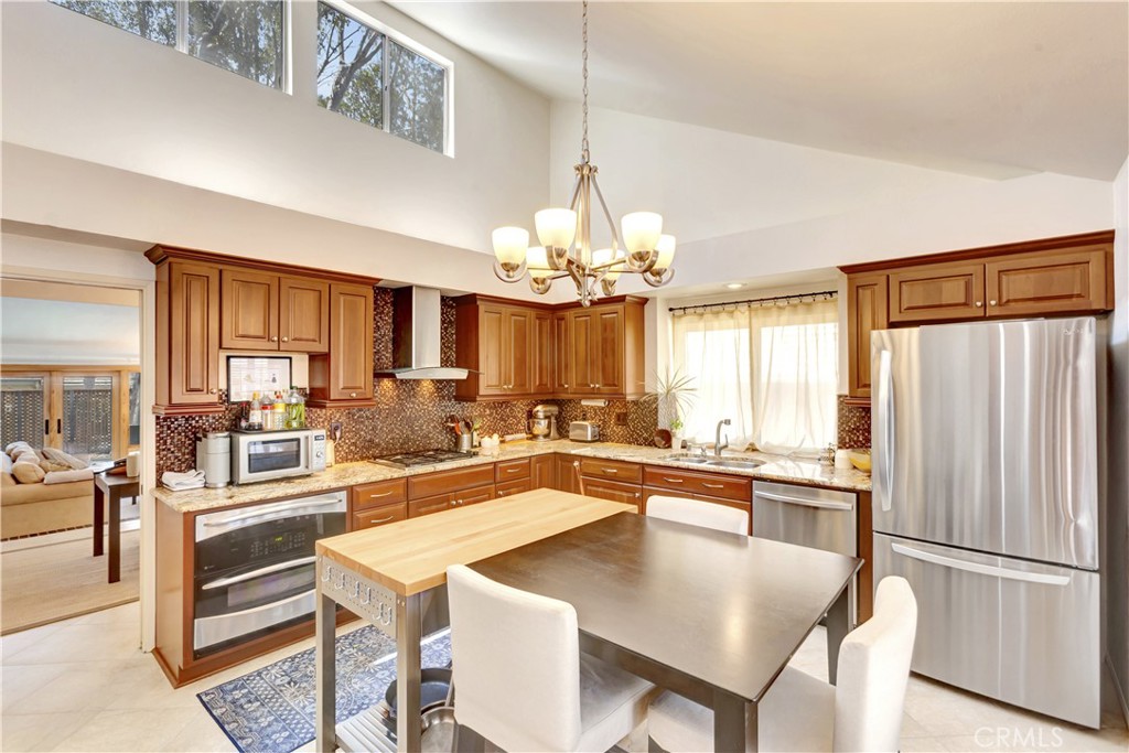 22332 Fallen Leaf Road Lake Forest, CA 92630 - Photo 11 of 24