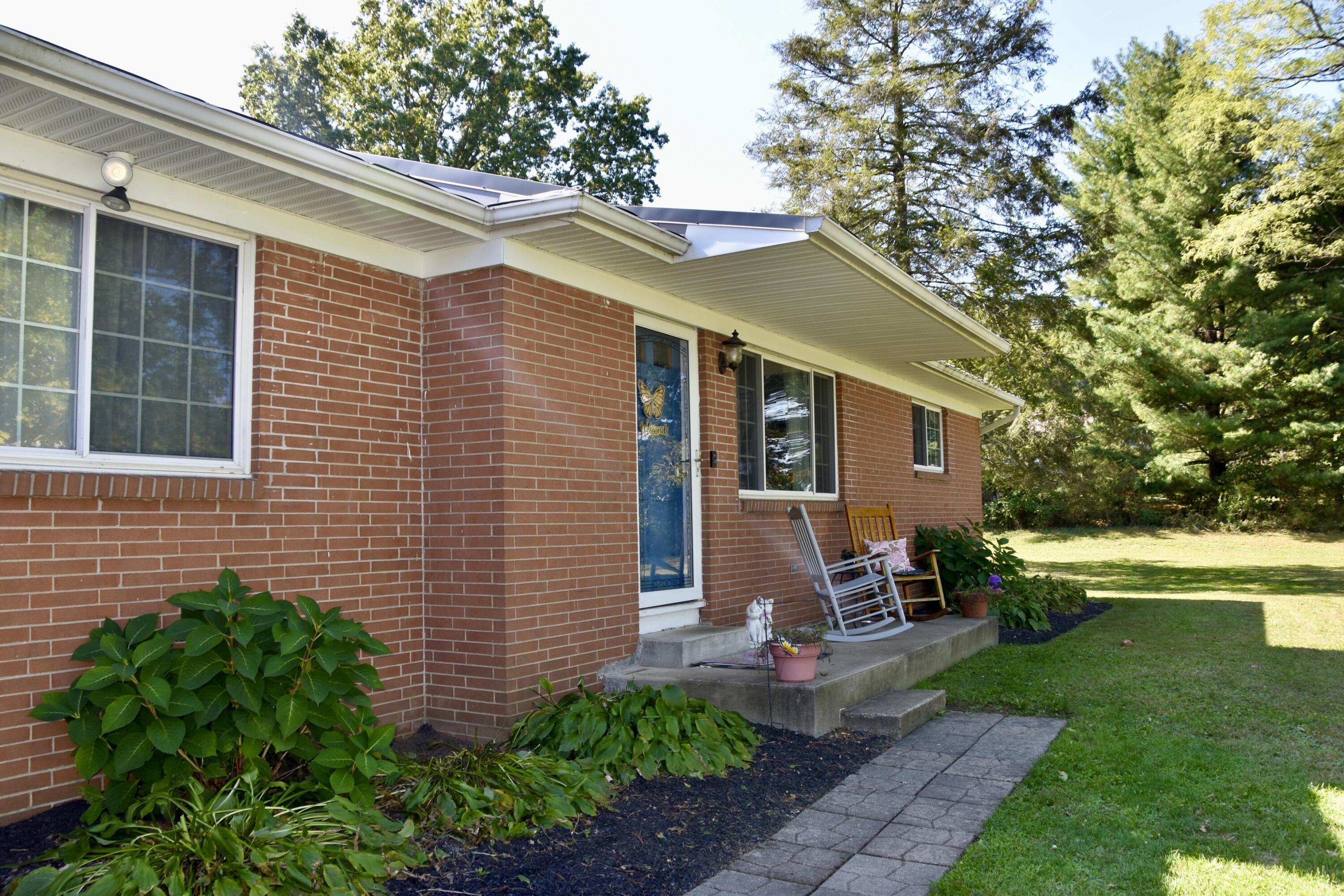8121 Jefferson Road Northwest Carroll, OH 43112 - Photo 4 of 41 beyc68f65fbcc1b37
